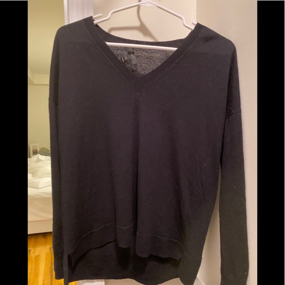 Jcrew v neck sweater size XS cashmere blend women’s - Picture 1 of 1